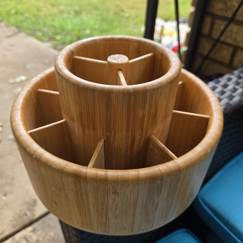The Pampered Chef Bamboo Utensil Holder